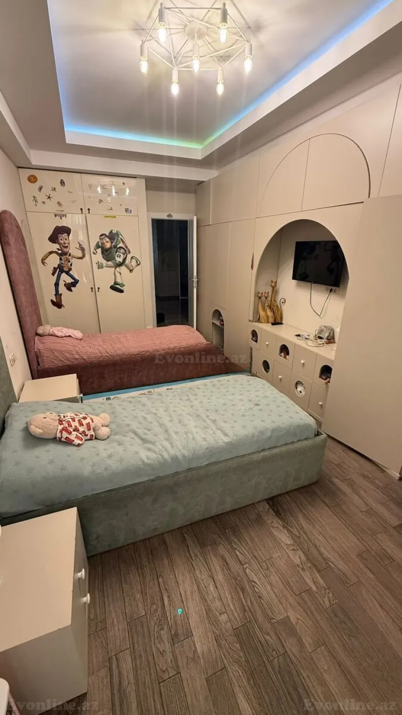 Satılır 3 otaqlı Mənzil Yeni tikili 160 m² Elmlər Akademiyası m. - şəkil 3