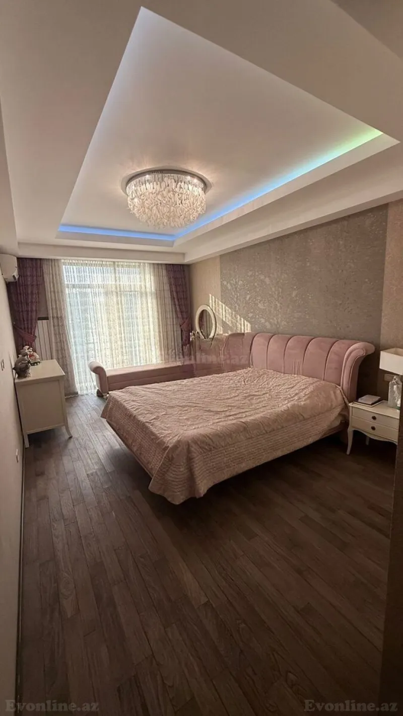 Satılır 3 otaqlı Mənzil Yeni tikili 160 m² Elmlər Akademiyası m. - şəkil 12