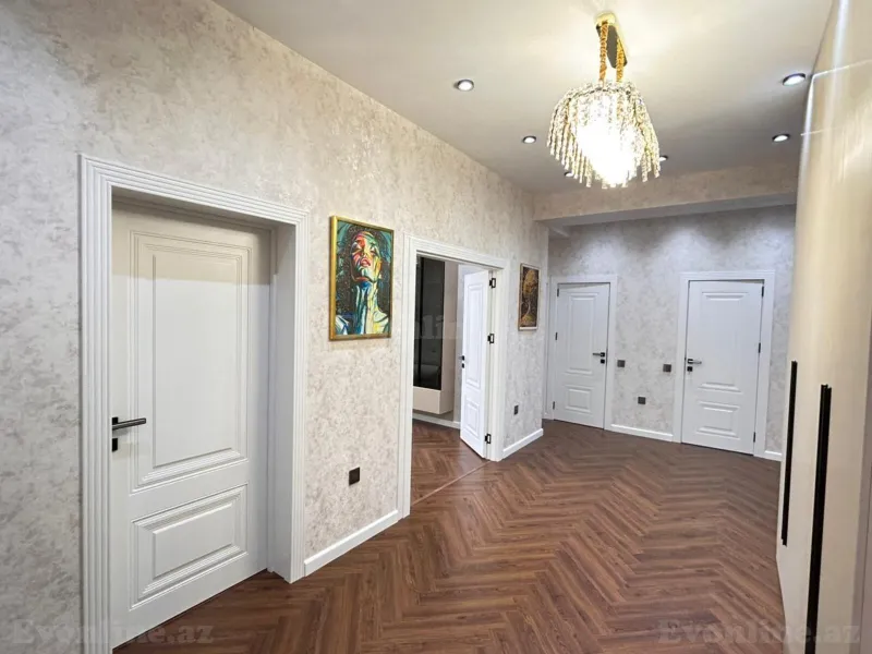 Satılır 3 otaqlı Mənzil Yeni tikili 138 m² Neftçilər m. - şəkil 15