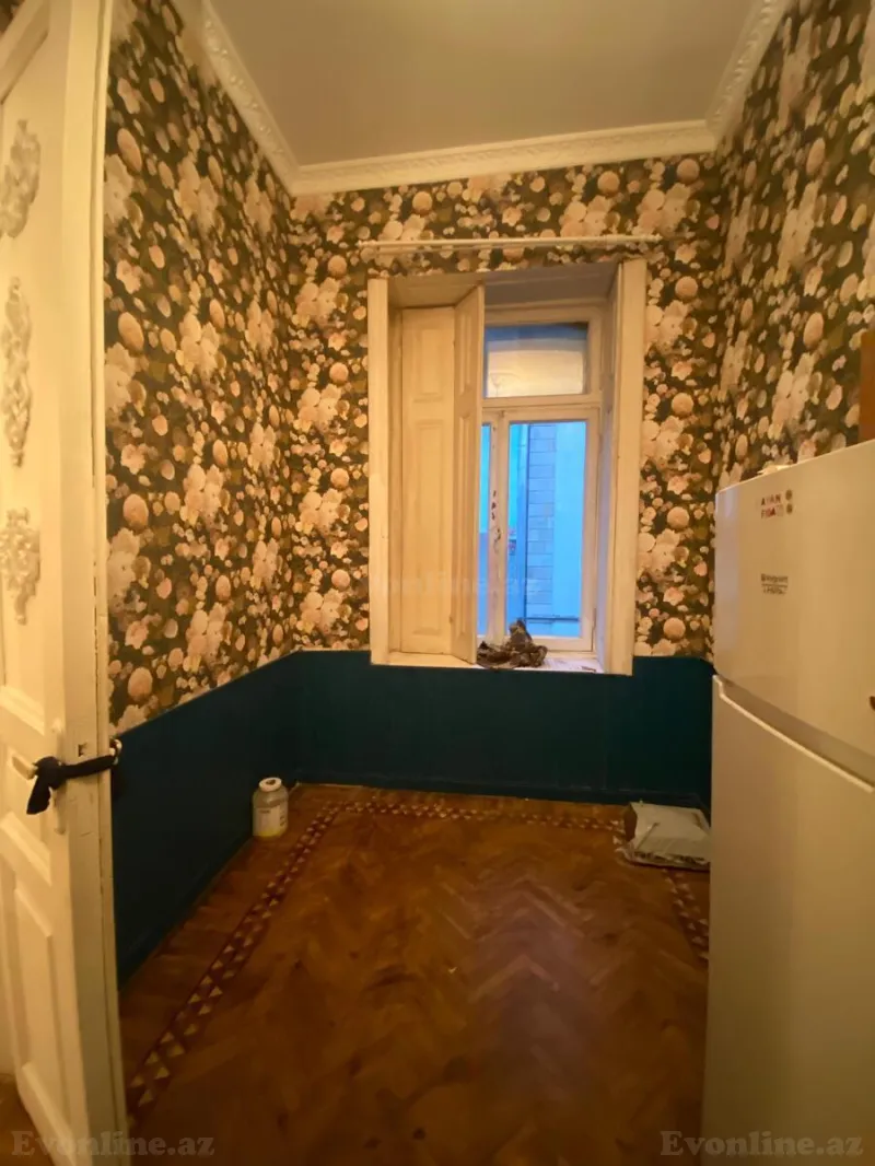 Kirayə verilir 3 otaqlı Mənzil Köhnə tikili 80 m² 28 May m. - şəkil 13