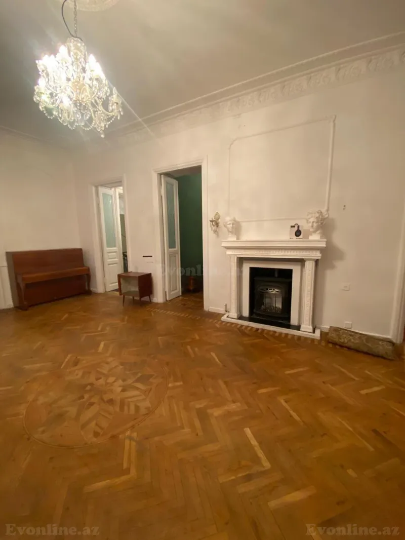 Kirayə verilir 3 otaqlı Mənzil Köhnə tikili 80 m² 28 May m. - şəkil 14