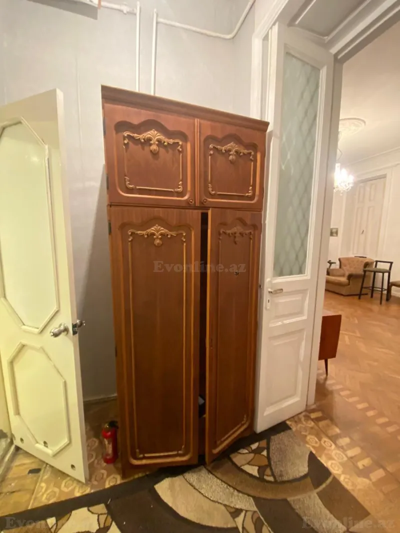 Kirayə verilir 3 otaqlı Mənzil Köhnə tikili 80 m² 28 May m. - şəkil 16