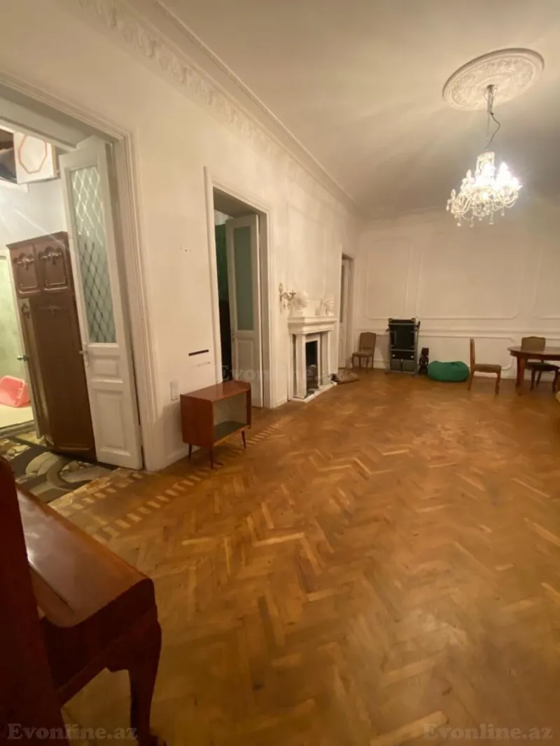 Kirayə verilir 3 otaqlı Mənzil Köhnə tikili 80 m² 28 May m. - şəkil 17