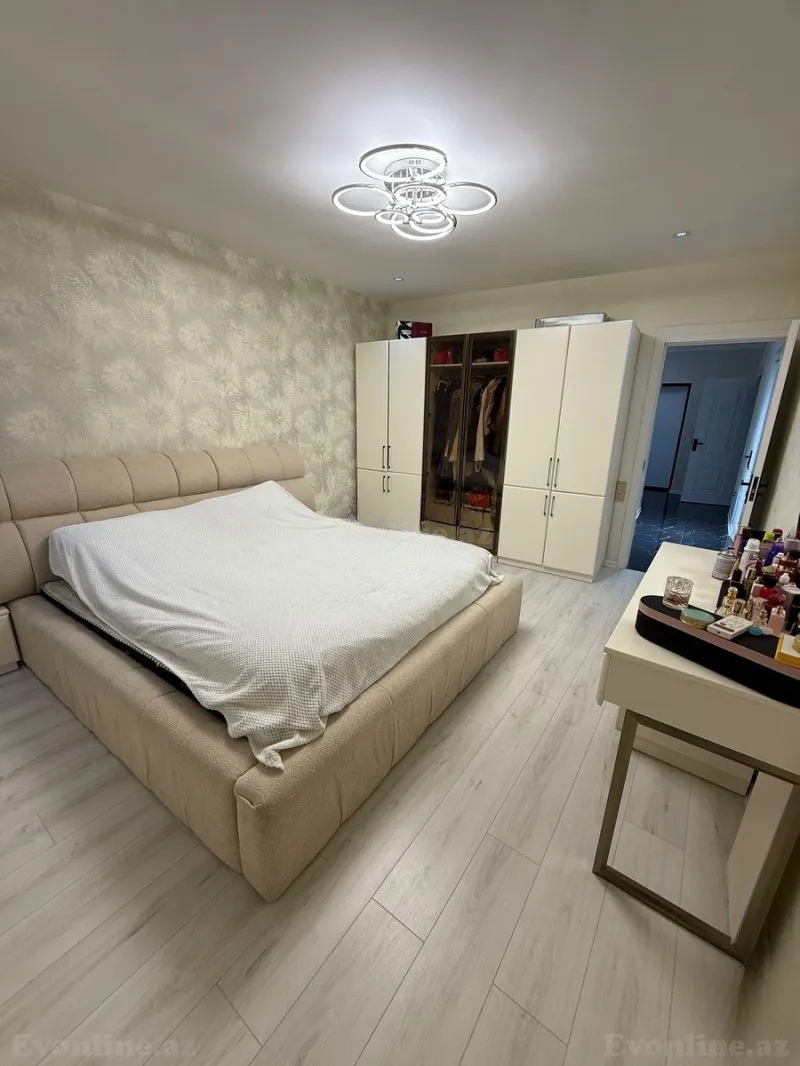 Kirayə verilir 2 otaqlı Mənzil Yeni tikili 92 m² Bakıxanov - şəkil 3
