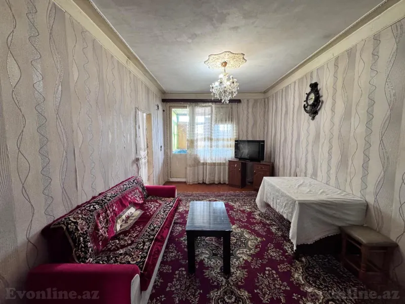 Kirayə verilir 2 otaqlı Mənzil Köhnə tikili 55 m² Azadlıq prospekti m.