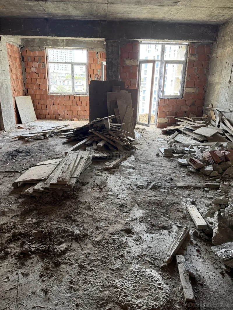 Satılır 2 otaqlı Mənzil Yeni tikili 106 m² 28 May m. - şəkil 6