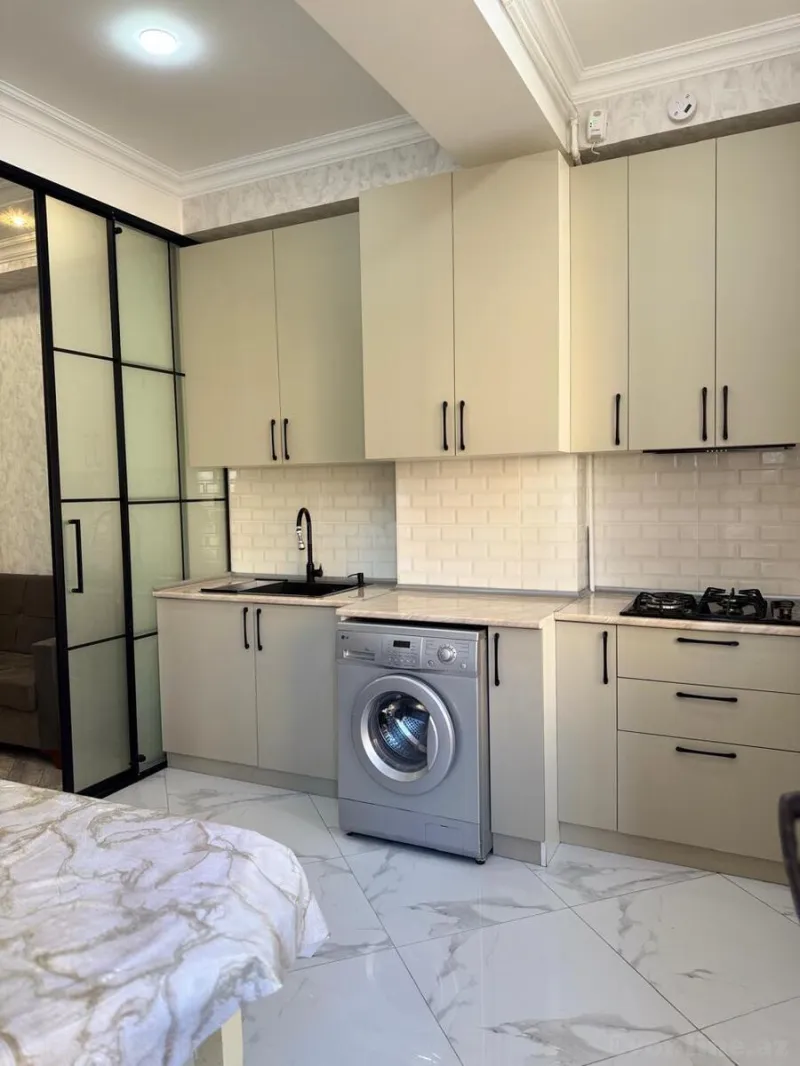 Kirayə verilir 2 otaqlı Mənzil Yeni tikili 70 m² 8 Noyabr m. - şəkil 4