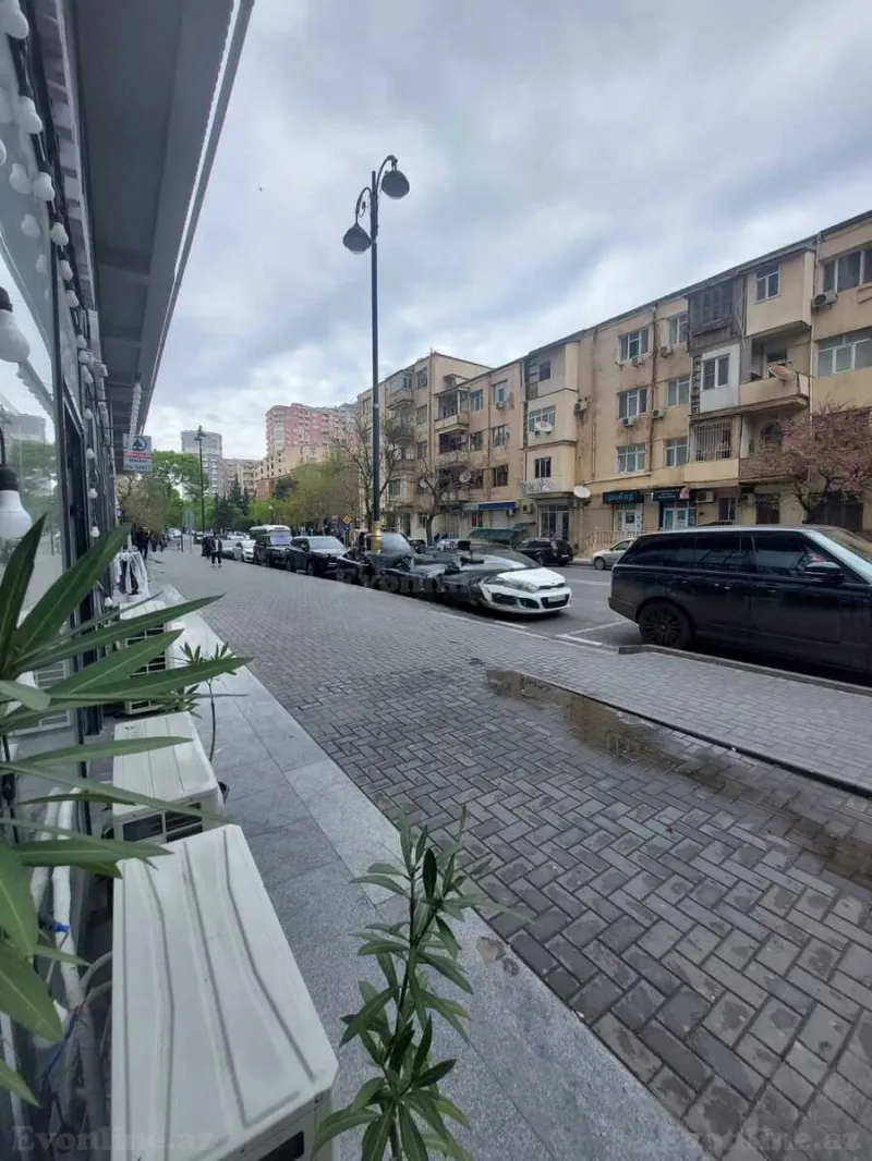 Obyekt 100 m² 28 May m. Kirayə verilir