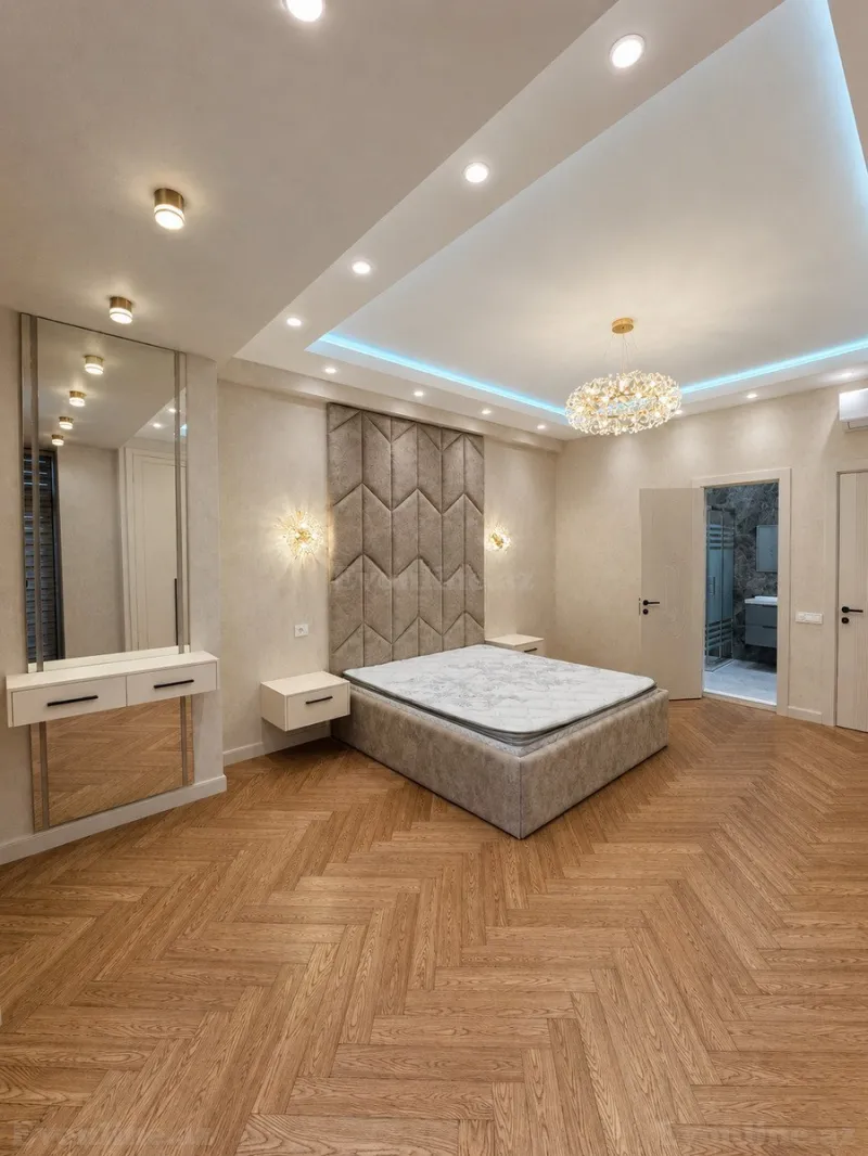 Satılır 4 otaqlı Mənzil Yeni tikili 185 m² Elmlər Akademiyası m. - şəkil 7