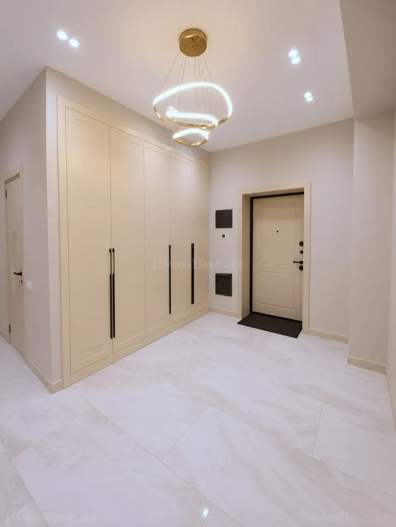 Satılır 4 otaqlı Mənzil Yeni tikili 185 m² Elmlər Akademiyası m. - şəkil 15