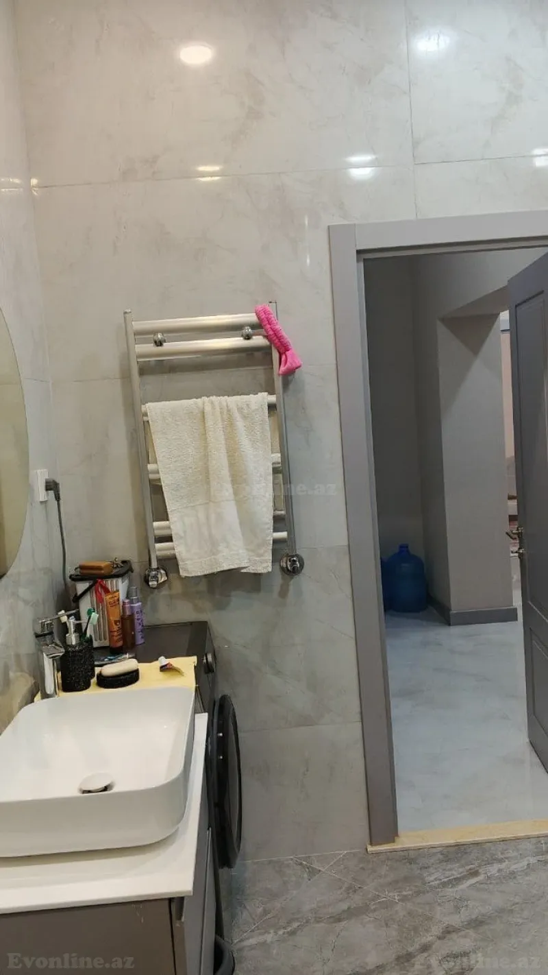 Satılır 2 otaqlı Mənzil Yeni tikili 61 m² Dərnəgül m. - şəkil 3