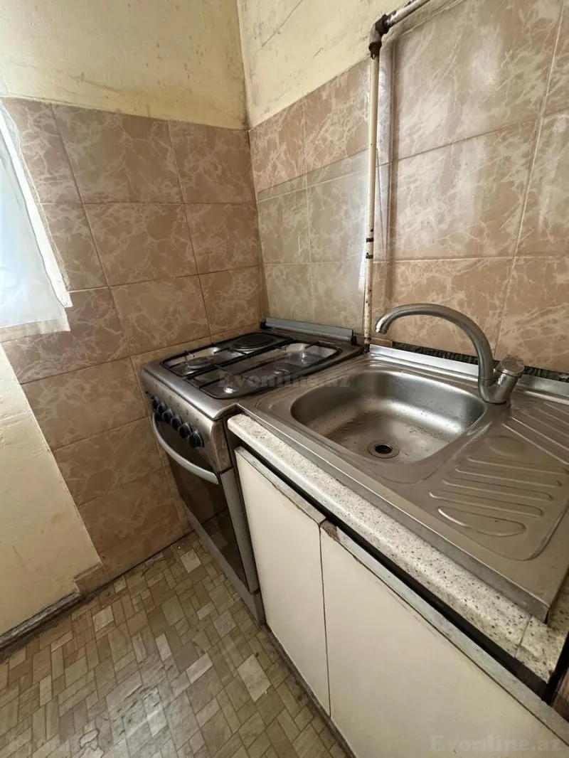 Kirayə verilir 2 otaqlı Mənzil Köhnə tikili 40 m² Həzi Aslanov m. - şəkil 5