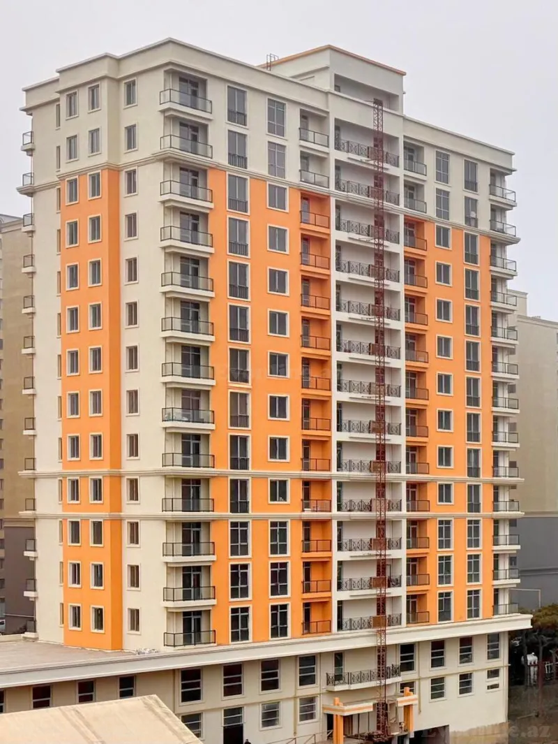3 otaqlı Mənzil 108.6 m² Qara Qarayev m. Satılır