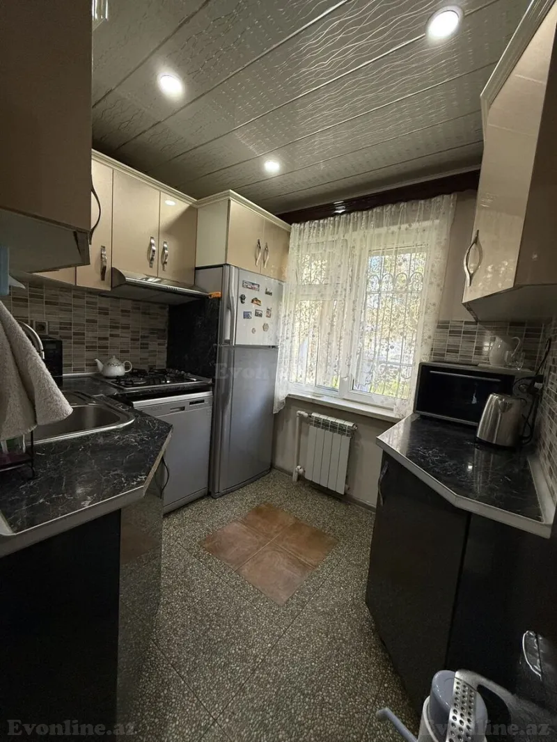 Satılır 3 otaqlı Mənzil Köhnə tikili 82 m² Xalqlar Dostluğu m. - şəkil 11