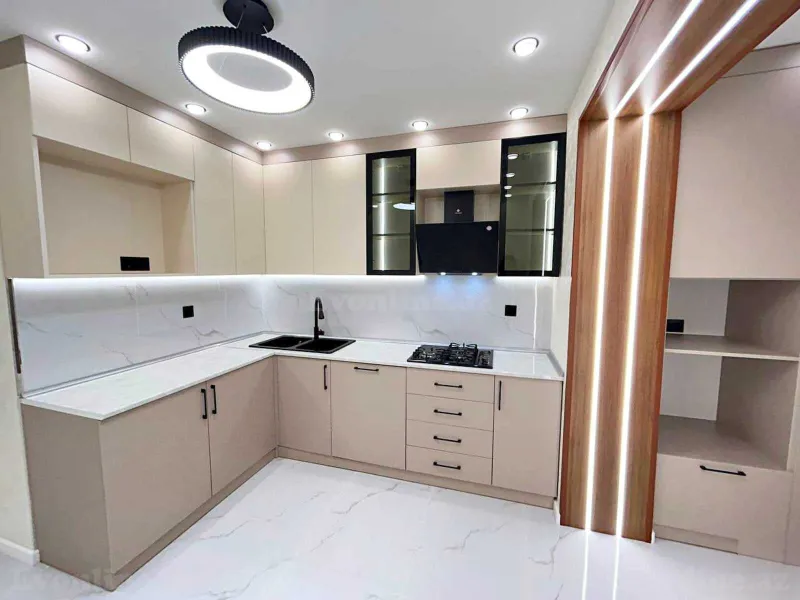 3 otaqlı Mənzil 92 m² Neftçilər m. Satılır
