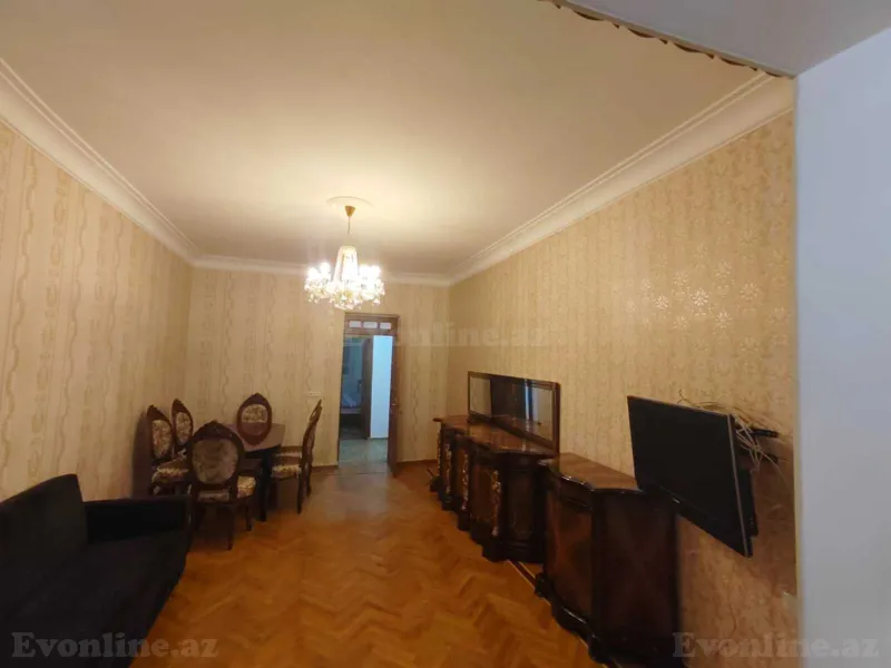 2 otaqlı Mənzil 70 m² Elmlər Akademiyası m. Kirayə verilir