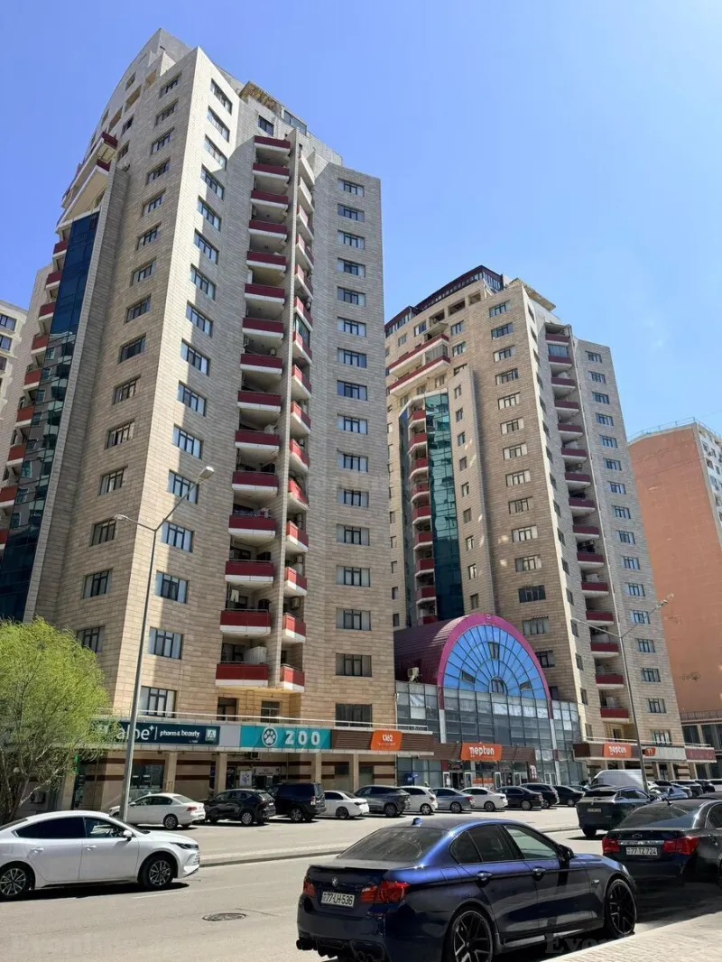 3 otaqlı Mənzil 165 m² Nəsimi r. Satılır