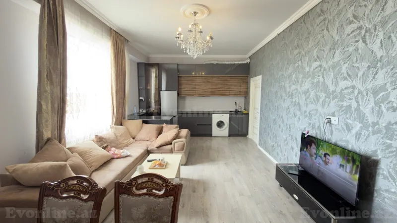 Satılır 3 otaqlı Mənzil Yeni tikili 70 m² Massiv D - şəkil 2