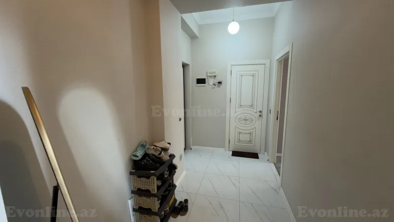 Satılır 3 otaqlı Mənzil Yeni tikili 70 m² Massiv D - şəkil 12