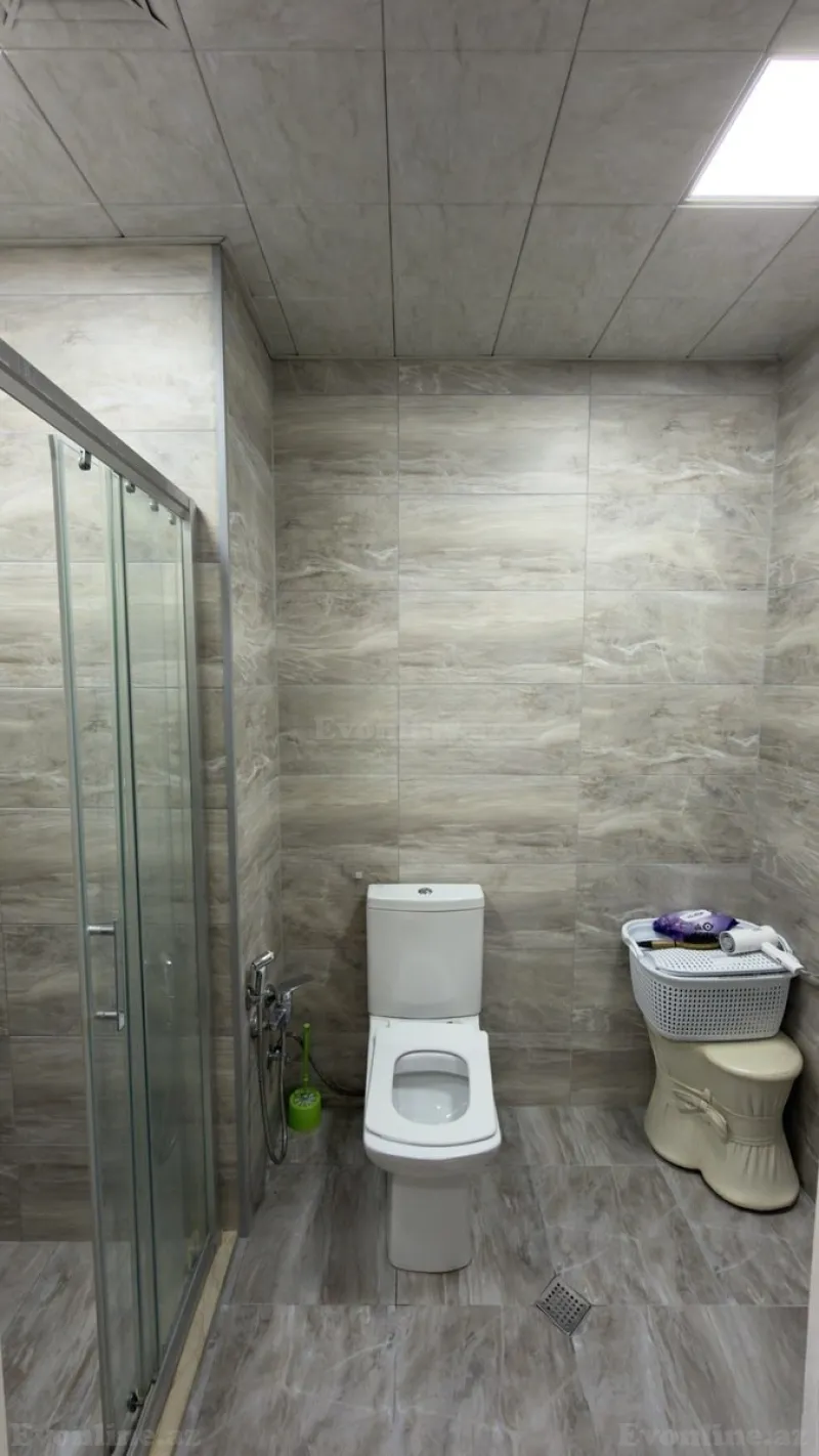 Satılır 3 otaqlı Mənzil Yeni tikili 70 m² Massiv D - şəkil 15
