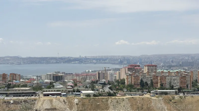 Satılır 3 otaqlı Mənzil Yeni tikili 70 m² Massiv D - şəkil 18