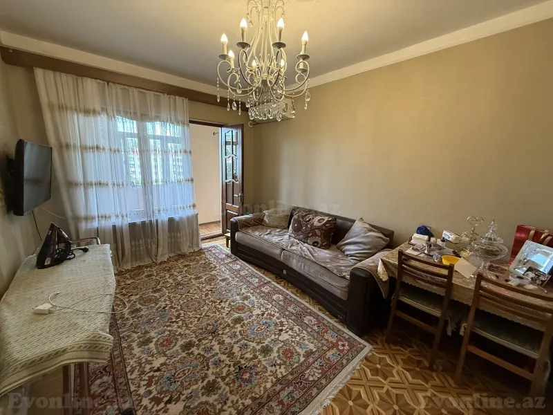 Satılır 5 otaqlı Mənzil Köhnə tikili 120 m² Həzi Aslanov