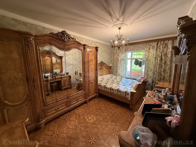 Satılır 5 otaqlı Mənzil Köhnə tikili 120 m² Həzi Aslanov - şəkil 5