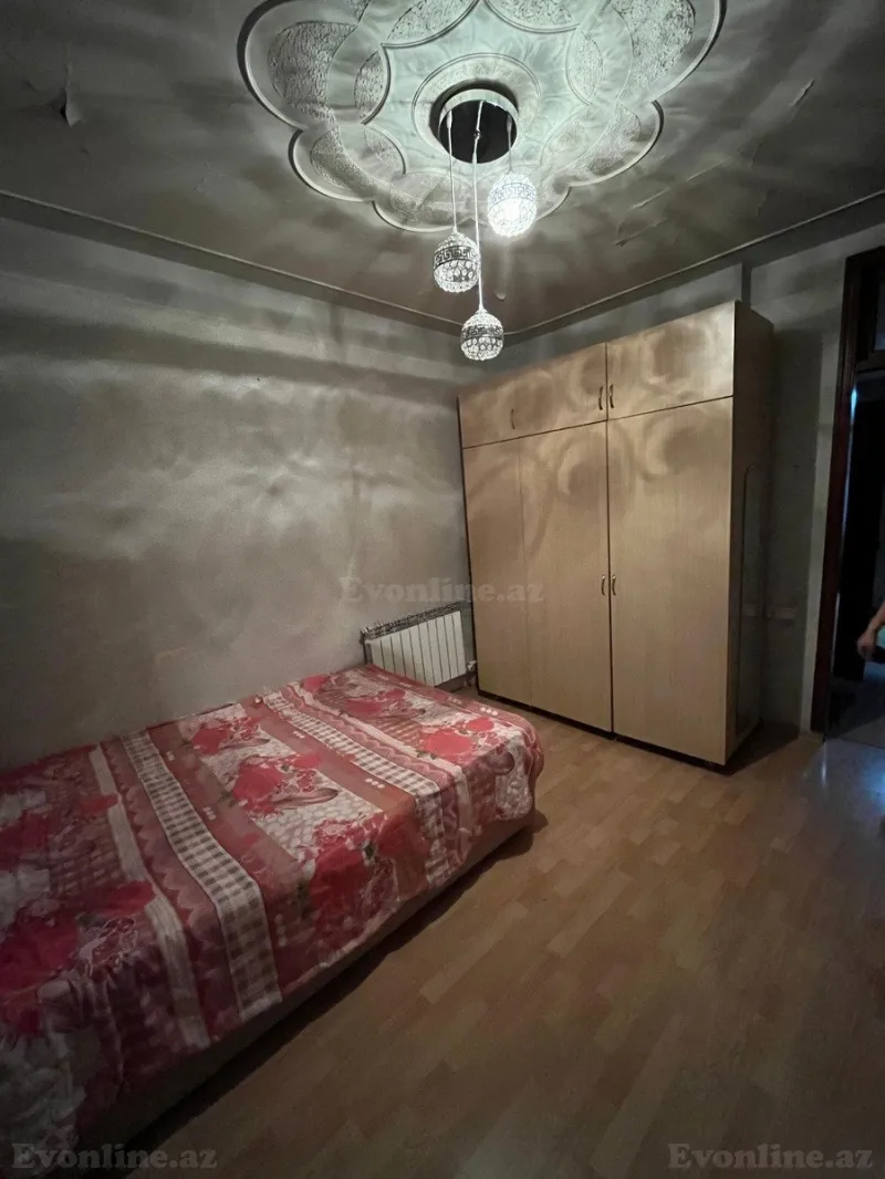 Kirayə verilir 2 otaqlı Mənzil Köhnə tikili 50 m² 8-ci mikrorayon - şəkil 2