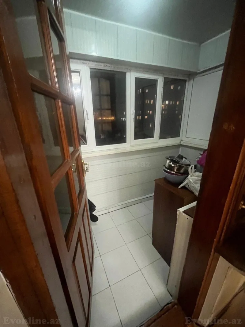 Kirayə verilir 2 otaqlı Mənzil Köhnə tikili 50 m² 8-ci mikrorayon - şəkil 4