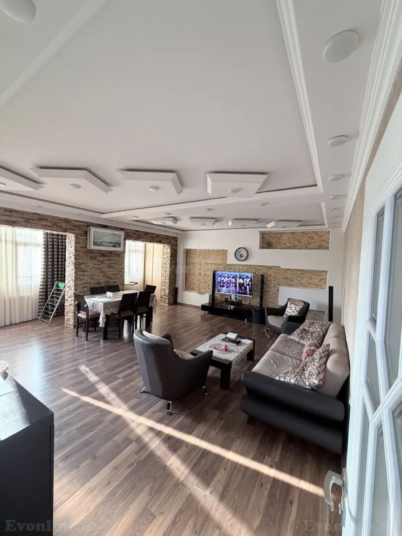 Kirayə verilir 4 otaqlı Mənzil Yeni tikili 120 m² Dərnəgül m.