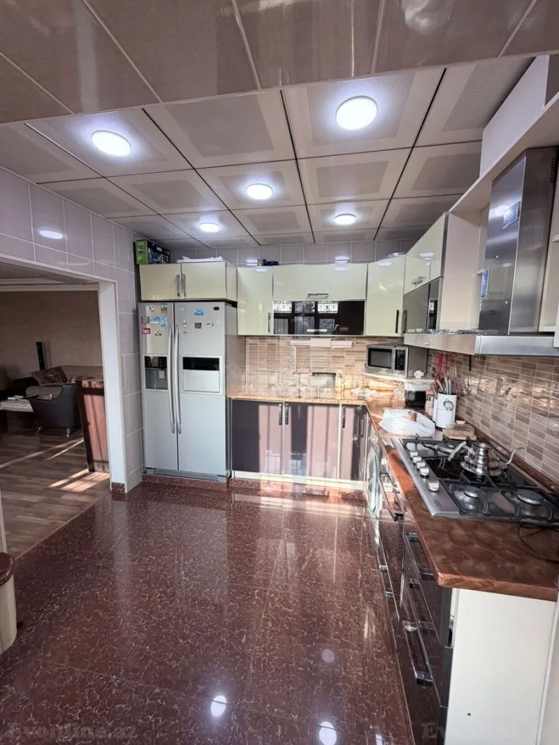 Kirayə verilir 4 otaqlı Mənzil Yeni tikili 120 m² Dərnəgül m. - şəkil 9