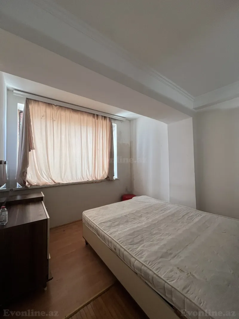 Kirayə verilir 1 otaqlı Mənzil Köhnə tikili 50 m² 28 May m. - şəkil 5
