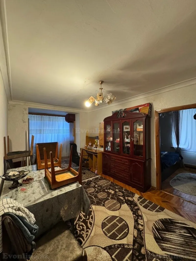 Satılır 3 otaqlı Mənzil Köhnə tikili 65 m² Elmlər Akademiyası m. - şəkil 2