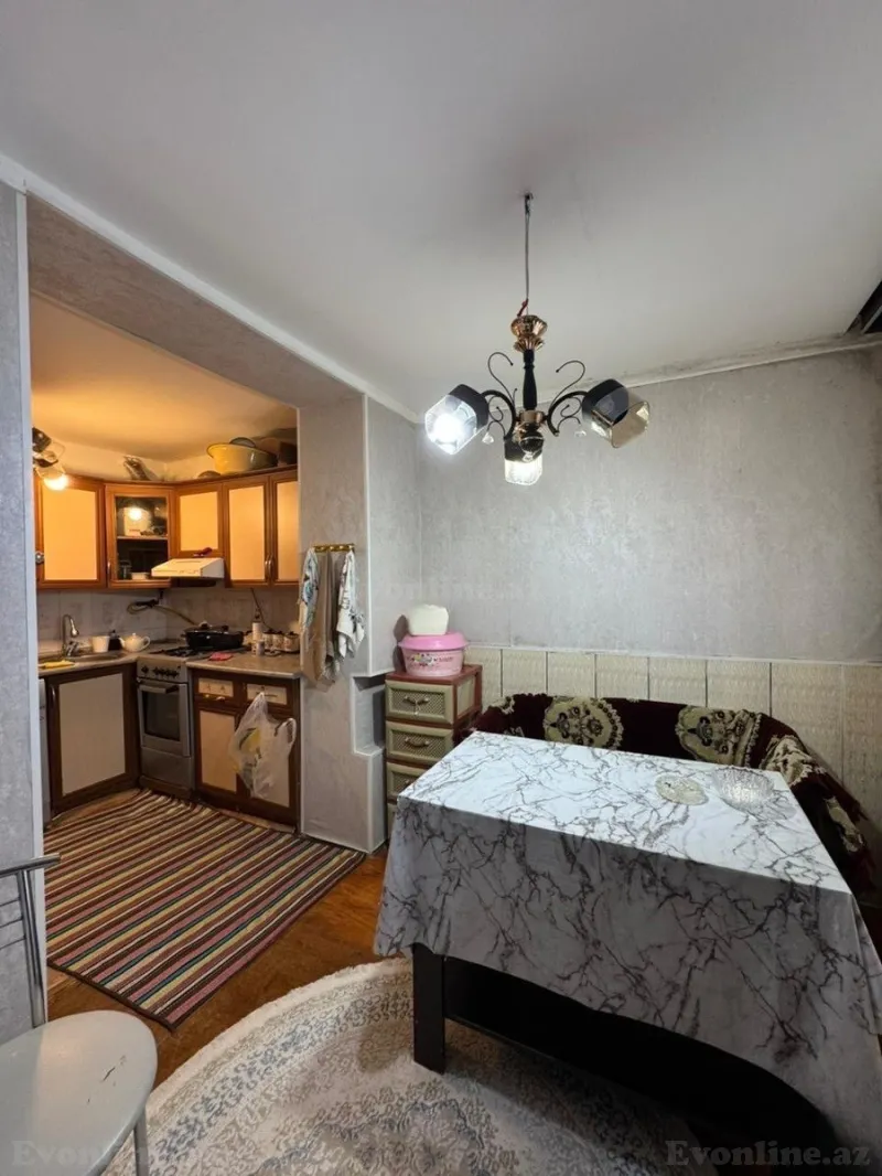 Satılır 3 otaqlı Mənzil Köhnə tikili 65 m² Elmlər Akademiyası m. - şəkil 4