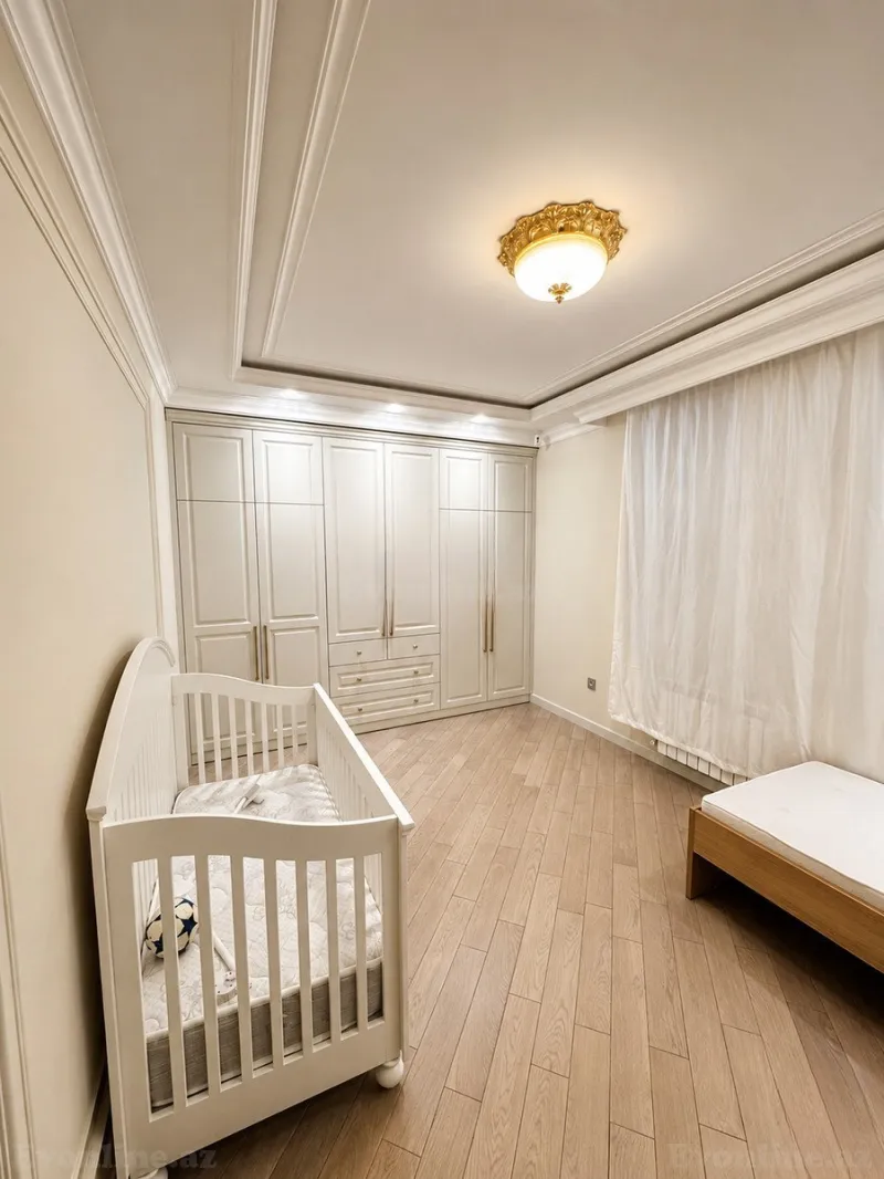 Satılır 3 otaqlı Mənzil Yeni tikili 140 m² Nəriman Nərimanov m. - şəkil 9