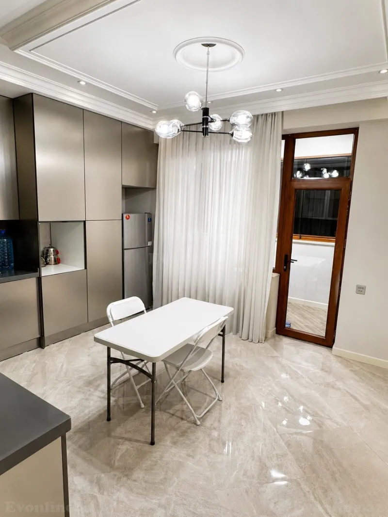 Satılır 3 otaqlı Mənzil Yeni tikili 140 m² Nəriman Nərimanov m. - şəkil 16