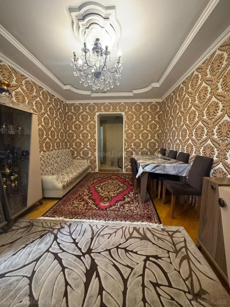 Satılır 3 otaqlı Mənzil Köhnə tikili 65 m² Qara Qarayev m.