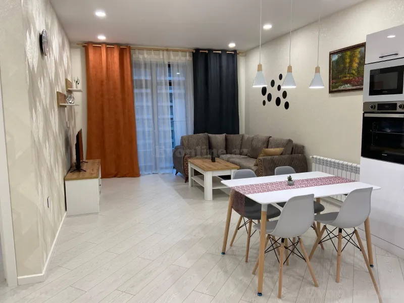 Kirayə verilir 2 otaqlı Mənzil Yeni tikili 67 m² 8 Noyabr m. - şəkil 2
