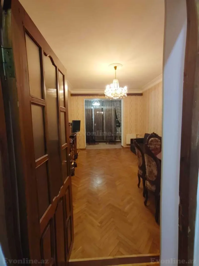 Kirayə verilir 2 otaqlı Mənzil Köhnə tikili 65 m² Elmlər Akademiyası m. - şəkil 3