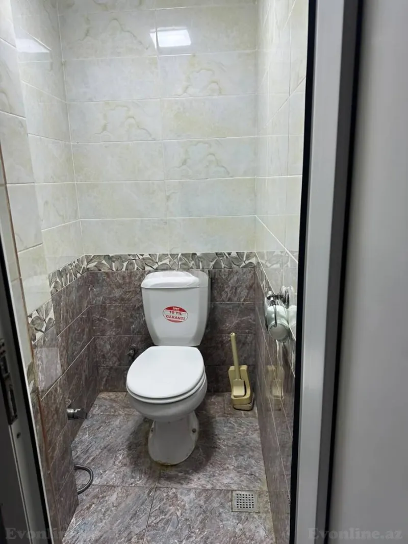 Satılır 4 otaqlı Mənzil Köhnə tikili 90 m² Xalqlar Dostluğu m. - şəkil 9