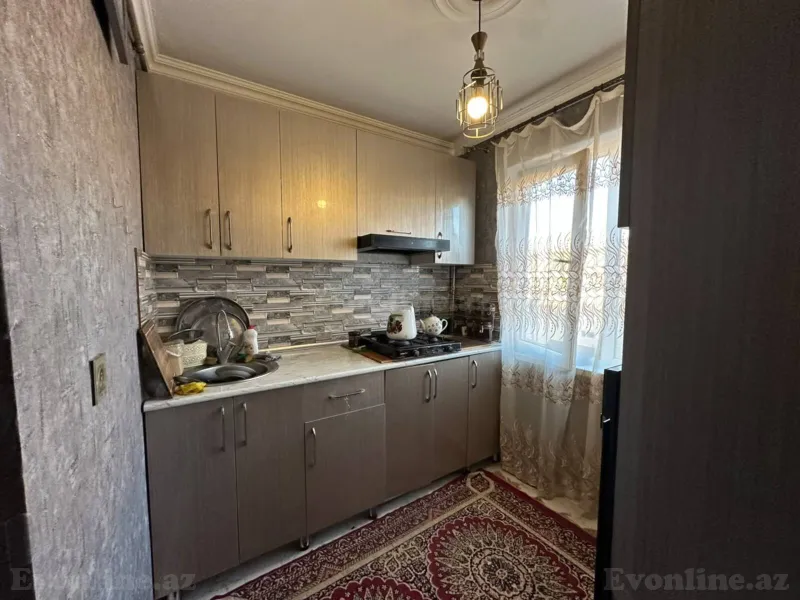 Satılır 4 otaqlı Mənzil Köhnə tikili 90 m² Xalqlar Dostluğu m. - şəkil 10