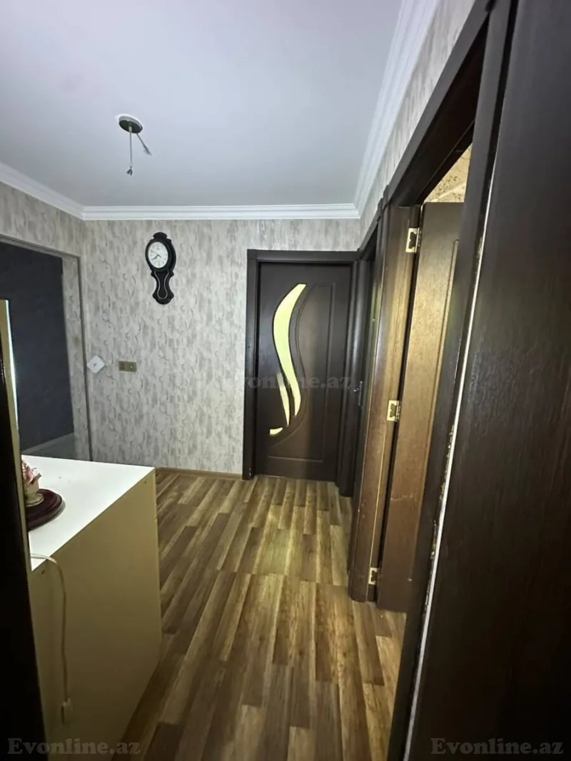 Satılır 4 otaqlı Mənzil Köhnə tikili 90 m² Xalqlar Dostluğu m. - şəkil 12