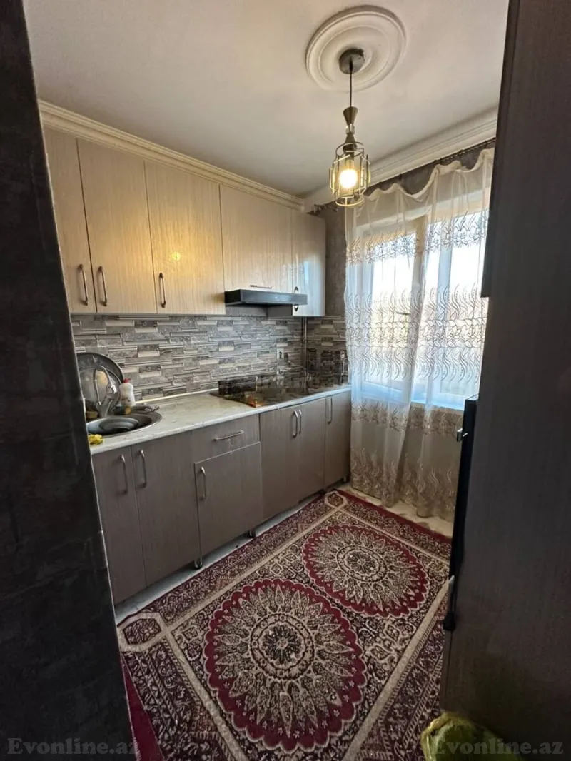 Satılır 4 otaqlı Mənzil Köhnə tikili 90 m² Xalqlar Dostluğu m. - şəkil 19
