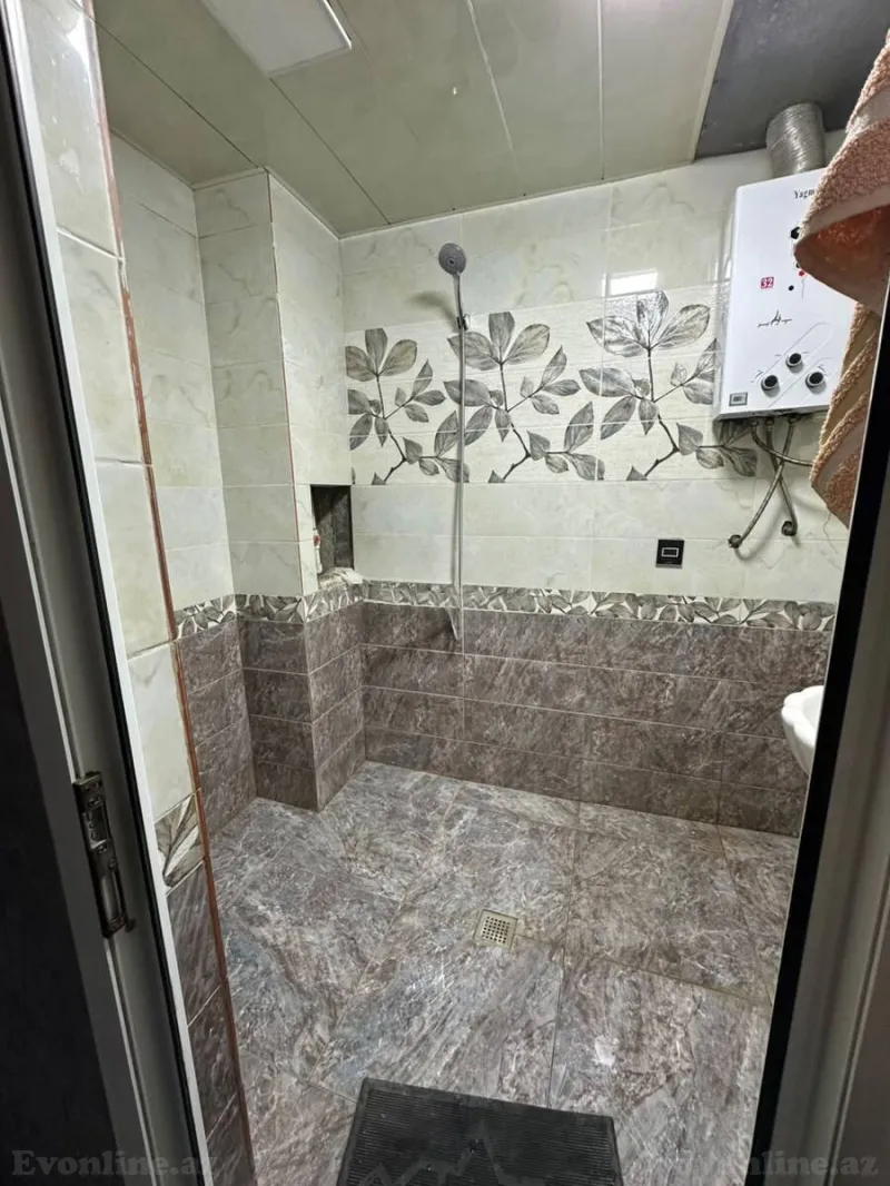 Satılır 4 otaqlı Mənzil Köhnə tikili 90 m² Xalqlar Dostluğu m. - şəkil 27