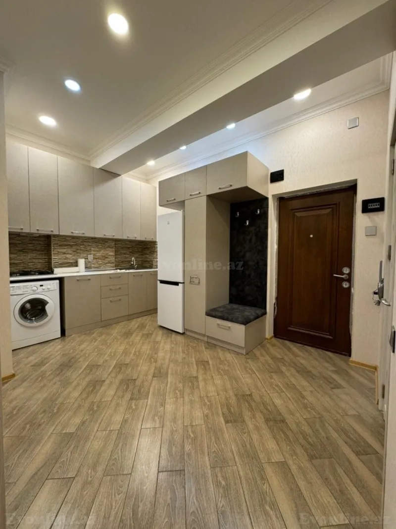 2 otaqlı Mənzil 60 m² İnşaatçılar m. Kirayə verilir