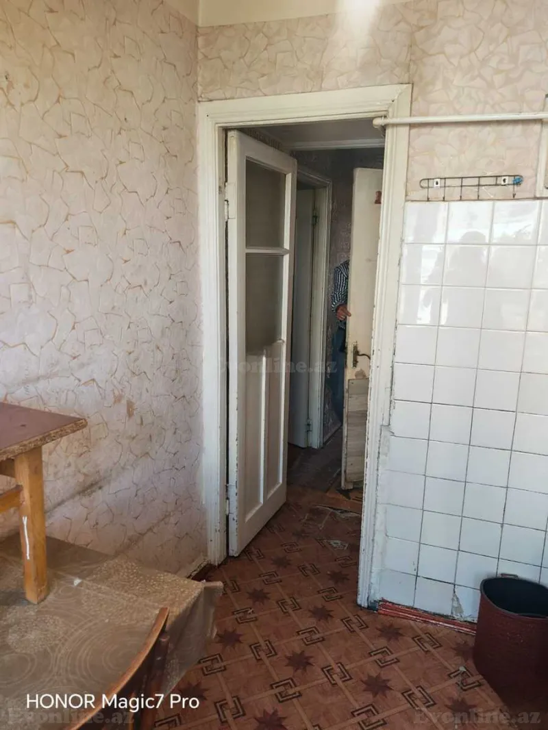 Satılır 3 otaqlı Mənzil Köhnə tikili 65 m² Qara Qarayev m. - şəkil 5