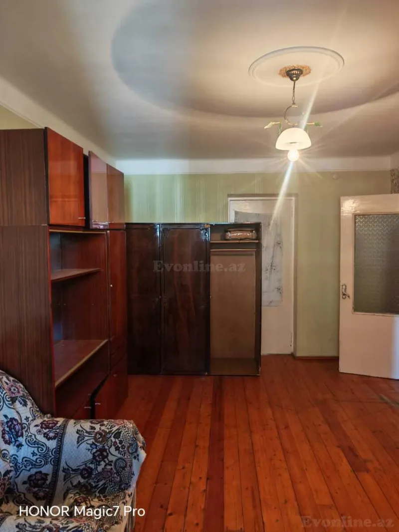 Satılır 3 otaqlı Mənzil Köhnə tikili 65 m² Qara Qarayev m. - şəkil 6