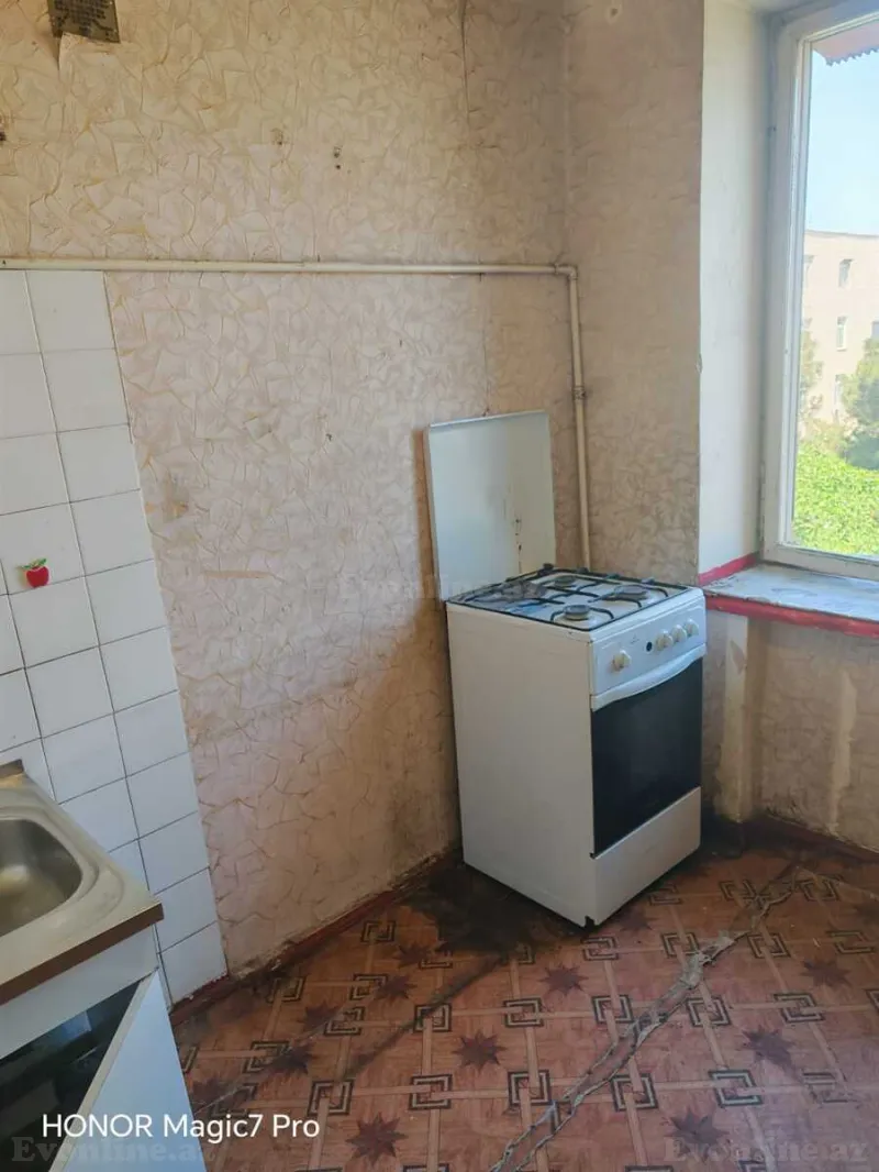 Satılır 3 otaqlı Mənzil Köhnə tikili 65 m² Qara Qarayev m. - şəkil 11