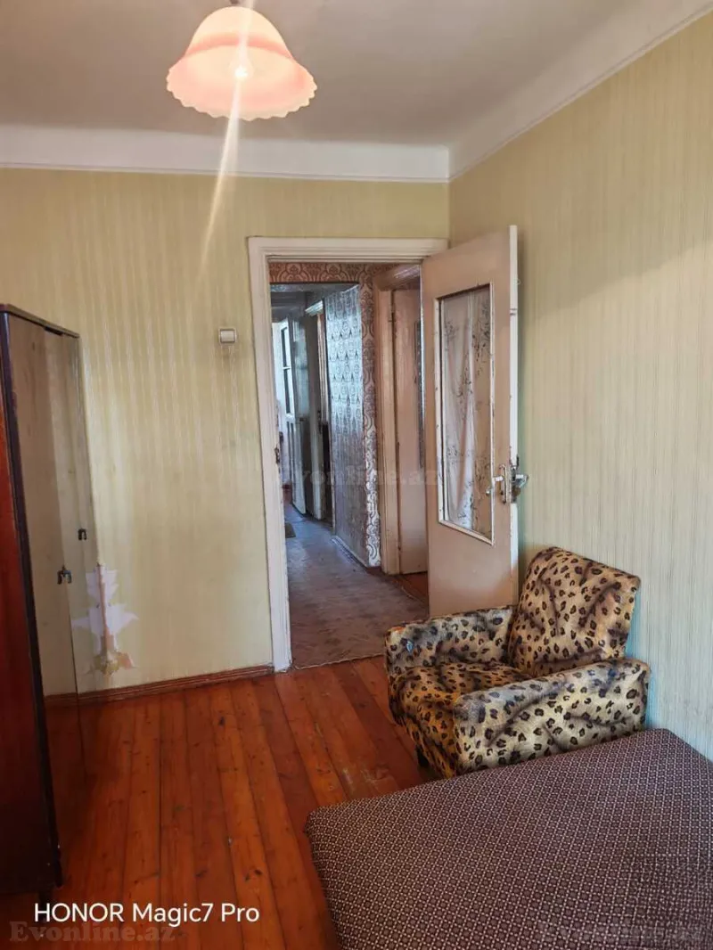 Satılır 3 otaqlı Mənzil Köhnə tikili 65 m² Qara Qarayev m. - şəkil 13