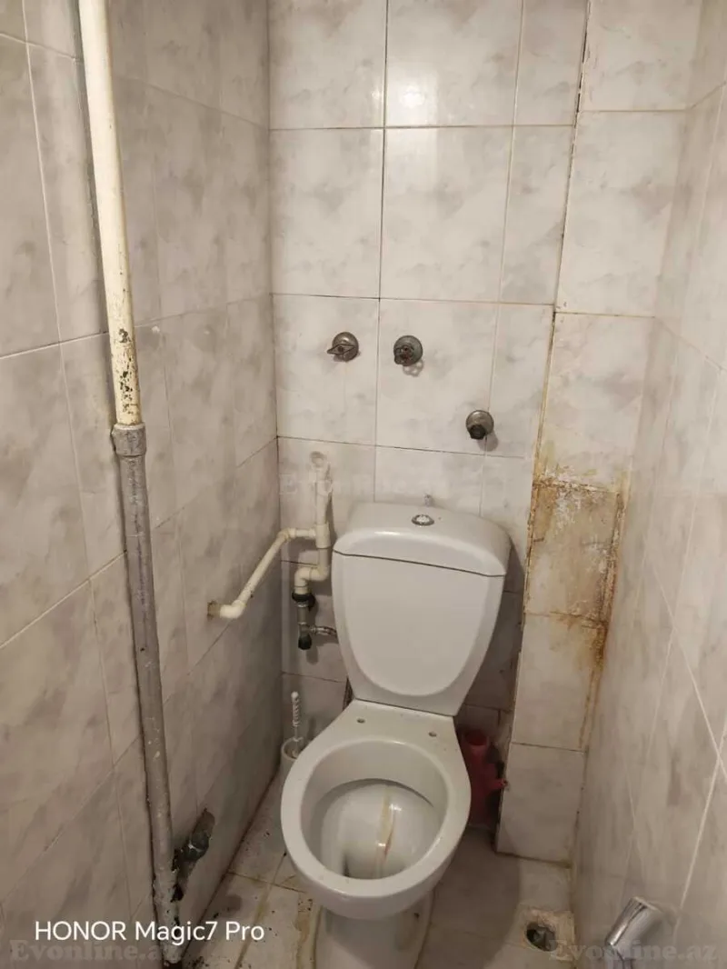 Satılır 3 otaqlı Mənzil Köhnə tikili 65 m² Qara Qarayev m. - şəkil 15